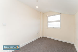 Bedroom- click for photo gallery